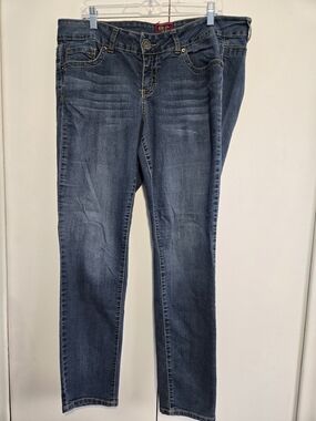 Torrid Womens Jeans Size 18 Medium Wash Skinny Embroidered Back Pockets Stretch